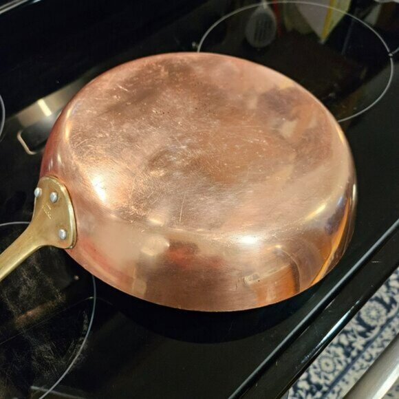 Vintage Tournus French 10 in Copper with Brass Handle Sauté Pan - Picture 12 of 15